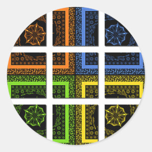 Adesivo Redondo Quadrado em uma caixa