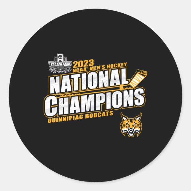 Adesivo Redondo Quinnipiac Bobcats National Champs 2023 Ice Hockey (Frente)