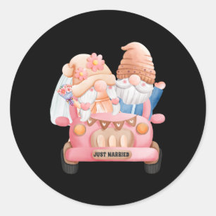 Adesivo Redondo Recem casados Gnomo Newlywn Nolywn Groom Co