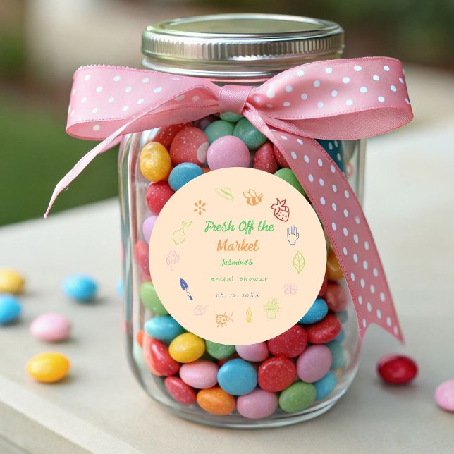 Adesivo Redondo Recém-saída do Mercado Casamento Desenhado à Mão (Criador carregado)