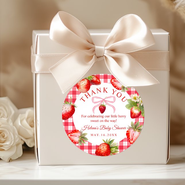 Adesivo Redondo Red Gingham Strawberries Baby Shower Thank You (Red Gihgham Strawberry Baby Shower Thank you stickers)