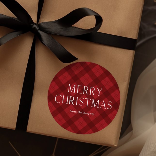 Adesivo Redondo Red Plaid Merry Christmas  (Modern red plaid rustic Christmas gift tag sticker.)