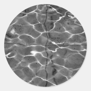 Adesivo Redondo Reflexões claras na água: Preto & branco