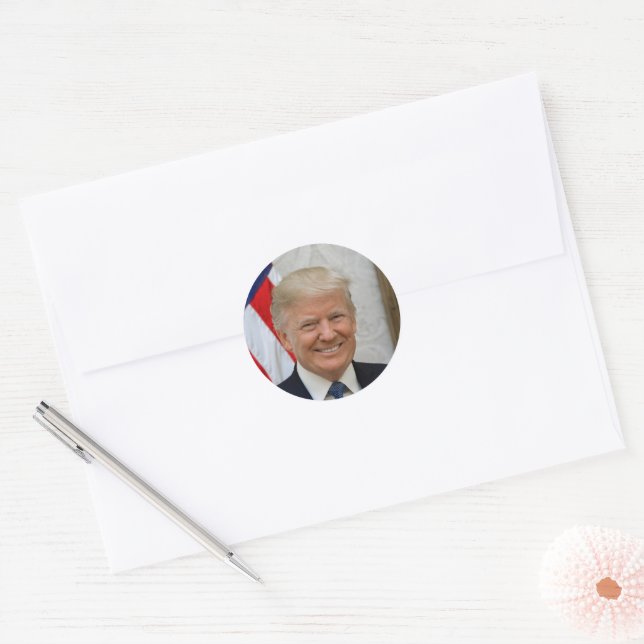 Adesivo Redondo Retrato Oficial do Presidente Donald Trump 2017 (Envelope)