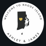 Adesivo Redondo Rhode Island Wedding Welcome Sticker Tag Dourado<br><div class="desc">Use este adesivo para rotular as bolsas de boas-vindas ou as caixas de tratamento para seus convidados fora do hotel,  e bem-vindos a Rhode Island.</div>