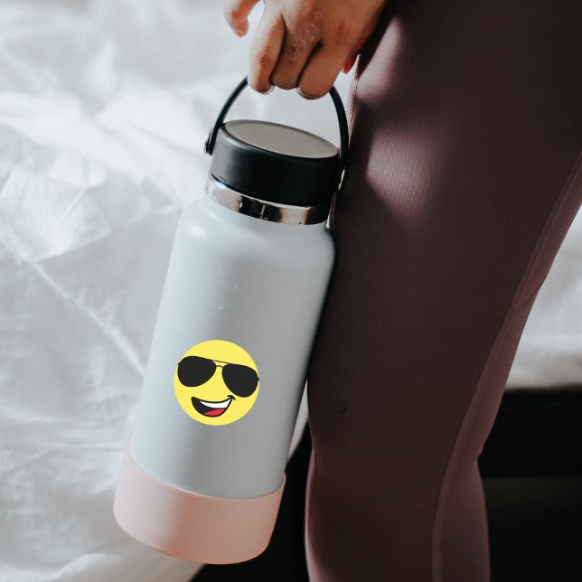 Adesivo Redondo Rosto Feliz E Óculos De Aviador, Diversão (Criador carregado)