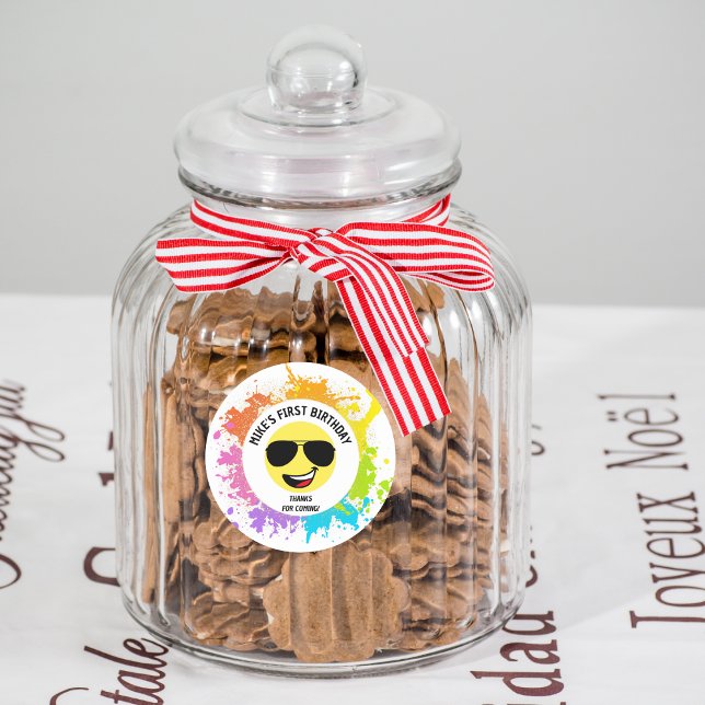 Adesivo Redondo Rosto Feliz, Óculos Aviadores, Primeiro Aniversári (Criador carregado)