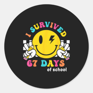 Adesivo Redondo Rosto Sorridente Sobrevivi 67 Dias De Escola