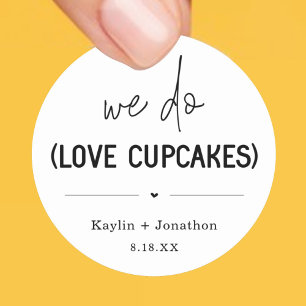 Adesivo Redondo Rótulo de Favor de Casamento We Do Love Cupcake