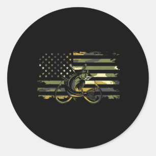 Adesivo Redondo Roupas de Pesca Camufladas com a Bandeira American