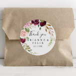 Adesivo Redondo Rustic Floral Botanical Obrigado Favor De Casament<br><div class="desc">Este obrigado floral rústico de botânica que você fez para o casamento... é perfeito para um casamento moderno. A design apresenta flores e folhagem lindas e coloridas desenhadas à mão, elegantemente organizadas em buquês atraentes. Faça com que a etiqueta do adesivo seja sua, incluindo seus nomes, o evento (se aplicável)...</div>