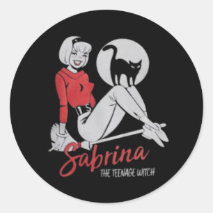 Adesivo Redondo Sabrina, a camiseta da bruxa adolescente
