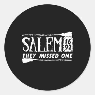 Adesivo Redondo Salem 1692 Eles Perderam Um Bruxo De Halloween 6