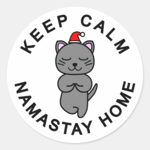 ADESIVO REDONDO SANTA CAT - MANTENHA A CALMA FIQUE EM CASA NAMASTA
