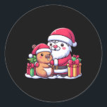 Adesivo Redondo Santa Claus Hugging Cute Capybara Christmas Matchi<br><div class="desc">Santa Claus Hugging Fatia de Natal da Capybara</div>