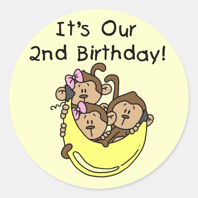 Adesivo Redondo Segundo Triplets - Duas Meninas e um Menino (Frente)