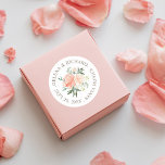 Adesivo Redondo Selo de Envelope de Mola Floral para Blush<br><div class="desc">buquê floral primavera em pêssegos e pinças aquosos com toques de seno verde,  editável ao redor da circunferência.</div>