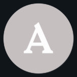 Adesivo Redondo Selo de Envelope Monograma Personalizado<br><div class="desc">Isto são monogramas lindamente impressos personalizados que podem ser personalizados para o seu dia especial. Isso é melhor para convites para casamento,  cartões RSVP e outros produtos que combinam com este design.</div>