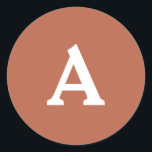 Adesivo Redondo Selo de Envelope Monograma Personalizado<br><div class="desc">Isto são monogramas lindamente impressos personalizados que podem ser personalizados para o seu dia especial. Isso é melhor para convites para casamento,  cartões RSVP e outros produtos que combinam com este design.</div>