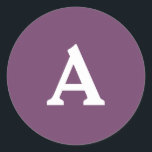 Adesivo Redondo Selo de Envelope Monograma Personalizado<br><div class="desc">Isto são monogramas lindamente impressos personalizados que podem ser personalizados para o seu dia especial. Isso é melhor para convites para casamento,  cartões RSVP e outros produtos que combinam com este design.</div>