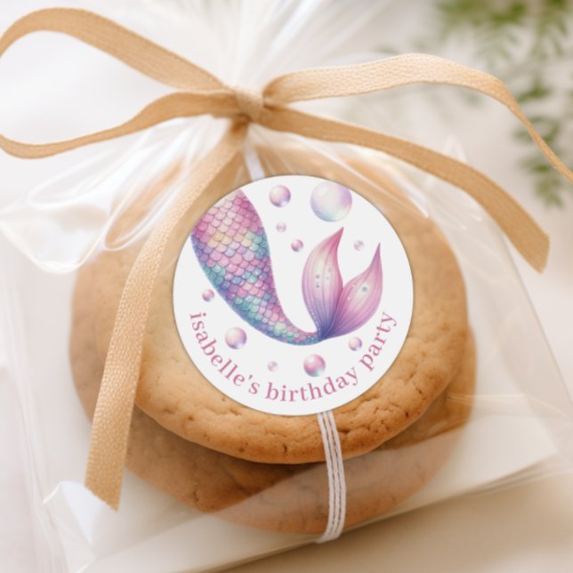 Adesivo Redondo Sereia sob o Partido da Piscina do Mar Obrigado St (Mermaid Under the Sea Pool Party Thank You Sticker)