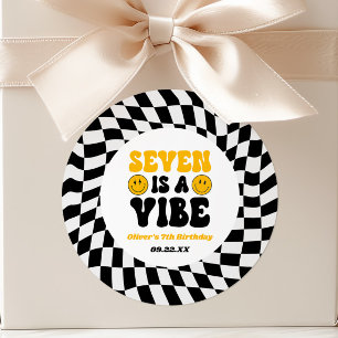 Adesivo Redondo Seven Is A Vibe Retro Sétimo Aniversário de 7 Anos