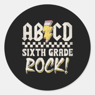 Adesivo Redondo Sexta Série Abcd Rock Volta às Aulas Primeiro Dia