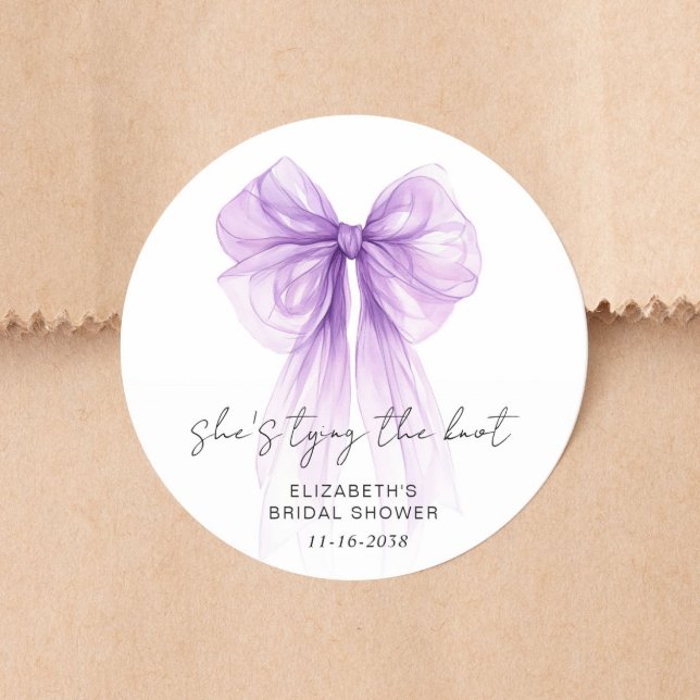 Adesivo Redondo She's Tying The Knot Purple Bow Bridal Shower (She's Tying The Knot Purple Bow Bridal Shower Classic Round Sticker)