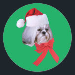 Adesivo Redondo Shih Tzu Christmas Sticker<br><div class="desc">Este adorável cachorrinho Shih Tzu está pronto para Papais noeis neste adesivo colorido.</div>