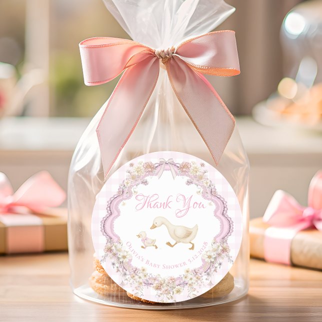 Adesivo Redondo Silly Goose Pink Gingham Baby Shower Thank You (Criador carregado)