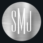 Adesivo Redondo Silver Foil Três - Letra Monograma<br><div class="desc">Um simples design monograma de três letras em adesivos de favor. Vedantes de envelope monograma de casal de casamento. O fundo apresenta uma falsa cinza metálica fotográfica digital de folha metálica ombre. O efeito de arte digital impressão como uma foto com um design de texto monograma.</div>