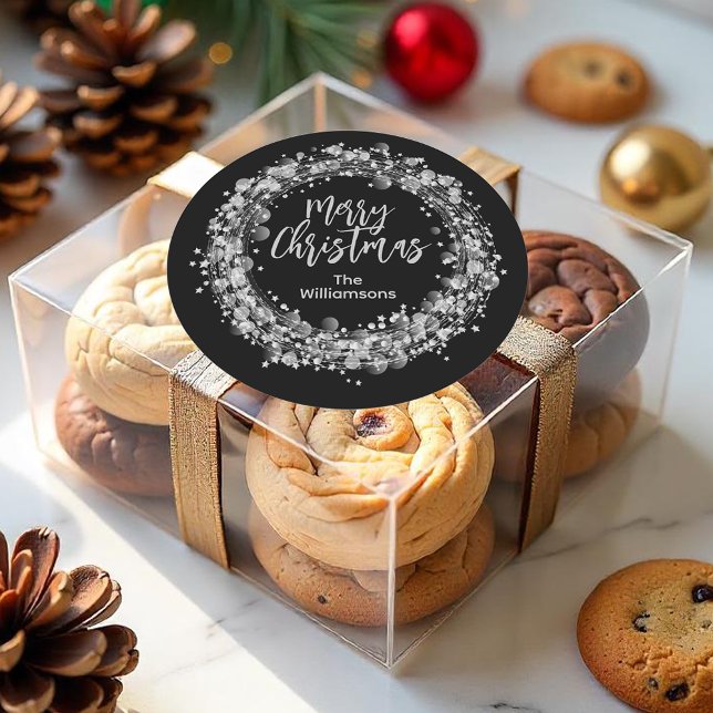 Adesivo Redondo Silver Stars Feliz Natal (Silver Star Wreath Merry Christmas 3" Round Stickers, personalized with your name)