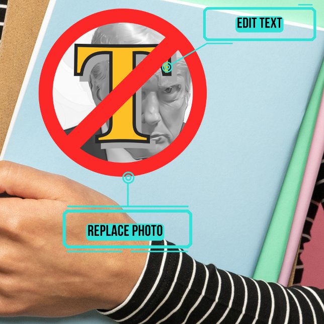 Adesivo Redondo Símbolo Anti-Trump (Please enjoy our design and see the others in the collection.)