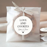 Adesivo Redondo Simples e Clássico AMOR COOKIES Favorito de Casame<br><div class="desc">Um Clássico Negro Obrigado Vestido de Casamento com "Amor e Cookies" em uma fonte elegante moderna clássica. Você pode personalizá-lo facilmente com seus nomes e data de casamento.</div>