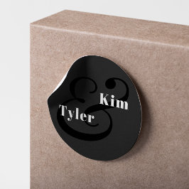 Adesivo Redondo Simples e elegante nomes monogramas casamento