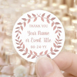 Adesivo Redondo Simples Laurel Wreath Pink Rose Dourado Obrigado<br><div class="desc">Adicione um toque personalizado de finalização aos favoritos para festas e agradeça as notas com adesivos personalizados da linha de soleira. Toda a redação nesta modelo é simples de personalizar para qualquer ocasião, como casamento, chá de panela, graduação, festa de aniversário, aniversário ou aposentadoria. Altere ou exclua qualquer texto para...</div>