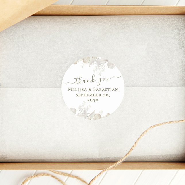 Adesivo Redondo Simples Obrigado Elegante Sage Green (Elegant wedding sage green favor sticker label with elegant greenery.)