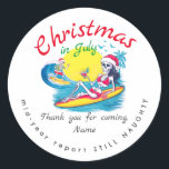 Adesivo Redondo Skeleton Christmas em julho Beach Surf Naughn<br><div class="desc">Escolha este Skeleton Christmas em julho Praia Relatório do ano de Médio de praia Ainda modelo e comemore o Natal em julho com a família e amigos. Personalize o design com os detalhes do seu evento e solicite seu Natal em convites e suprimentos de festas de julho agora.</div>