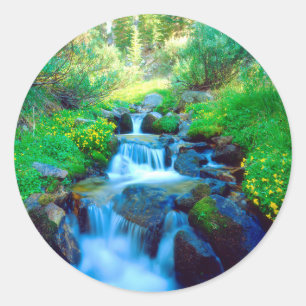 Adesivo Redondo Sky Meadows nas montanhas de Sierra Nevada