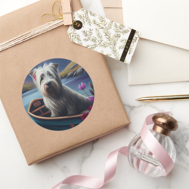 Adesivo Redondo Skye Terrier em um remo: Uma aventura cênica (Presentear)