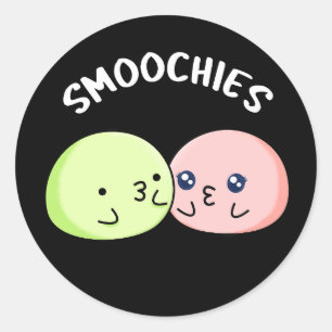 Adesivo Redondo Smoochies Engraçado Beijar Mochi Pun Dardo BG
