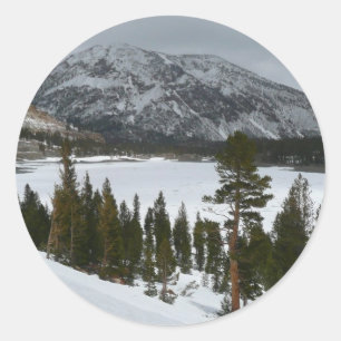 Adesivo Redondo Snowy Ellery Lake California Fotografia de inverno