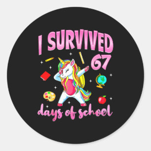 Adesivo Redondo Sobrevivi 67 Dias De Escola Unicórnio Dabbing Ensi