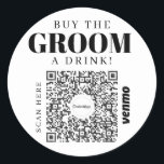 Adesivo Redondo Solteiro Vênmo Código QR Comprar O Grupo A Beber<br><div class="desc">Certifique-se de que o noivo não tem que pagar por uma bebida de solteiro com o adesivo de código QR Venmo do Partido do excelente Solteiro! Dê um para toda a tripulação! Basta adicionar sua própria imagem de código de QR Venmo, PayPal ou Cash App. Todos na festa podem facilmente...</div>