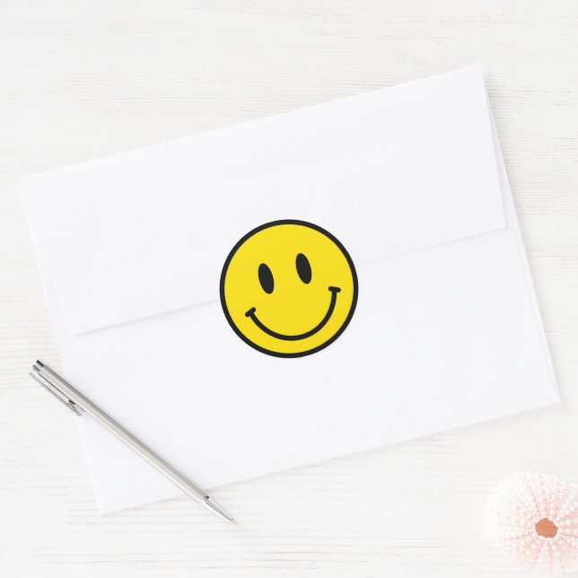 Adesivo Redondo Sorria Feliz Rosto Emoji Amarelo Branco Retro (Envelope)