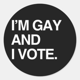 ADESIVO REDONDO SOU GAY E VOTO