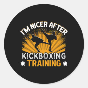 Adesivo Redondo Sou Mais Simpático Após Treinamento de Kickboxing