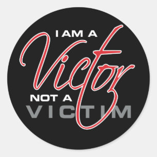 Adesivo Redondo Sou Um Vítor Não Uma Vítima - Osteen