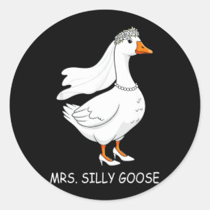 Adesivo Redondo Sr Sra Casal Silly Goose Casamento Engraçado Combi