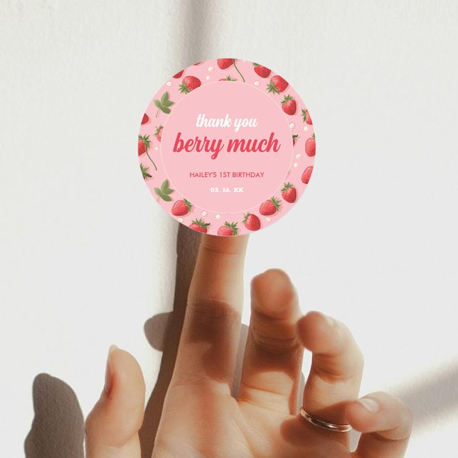 Adesivo Redondo Strawberry Berry First Festa de aniversário (Criador carregado)